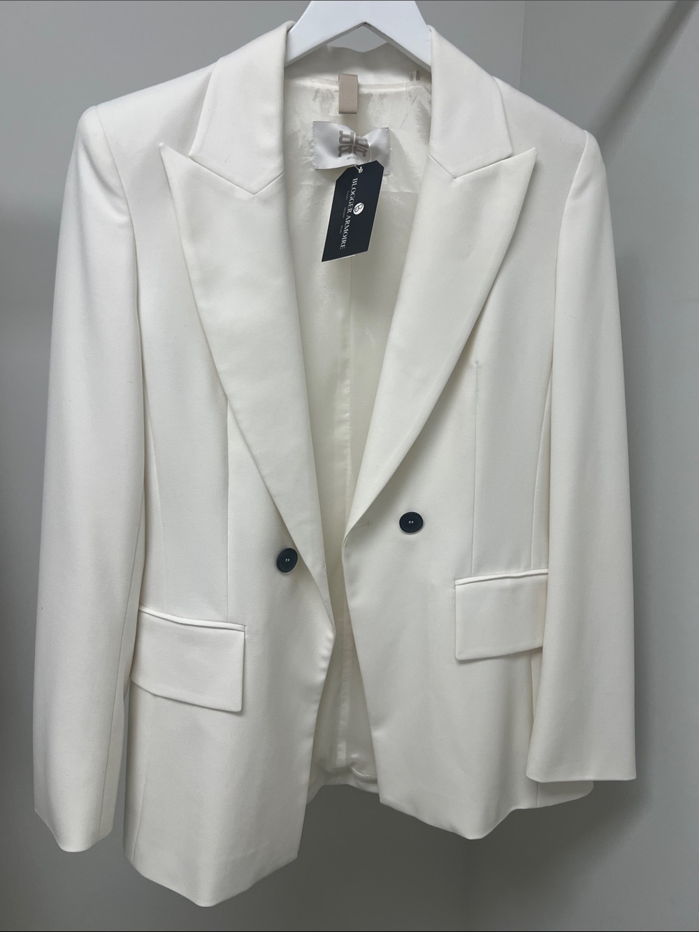 RIANI Cream Double-Breasted Blazer